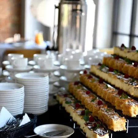 Lofft 3* Цеханув