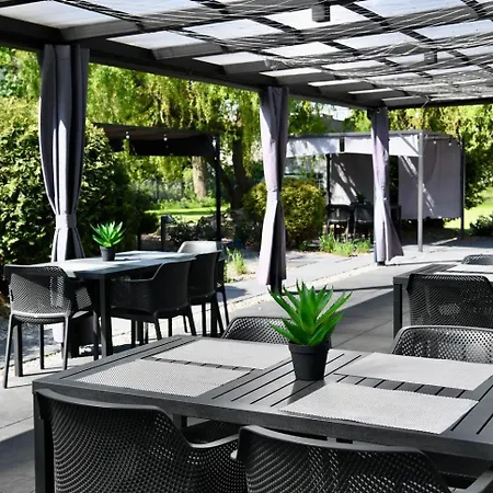 Lofft 3* Цеханув